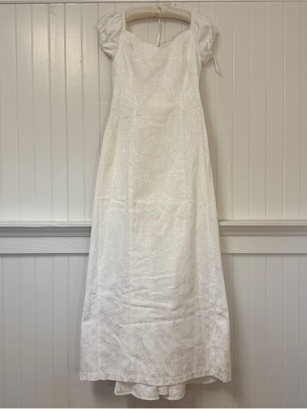 Vintage Princess Ka’iulani Hawaii Dress - Picture 5 of 8